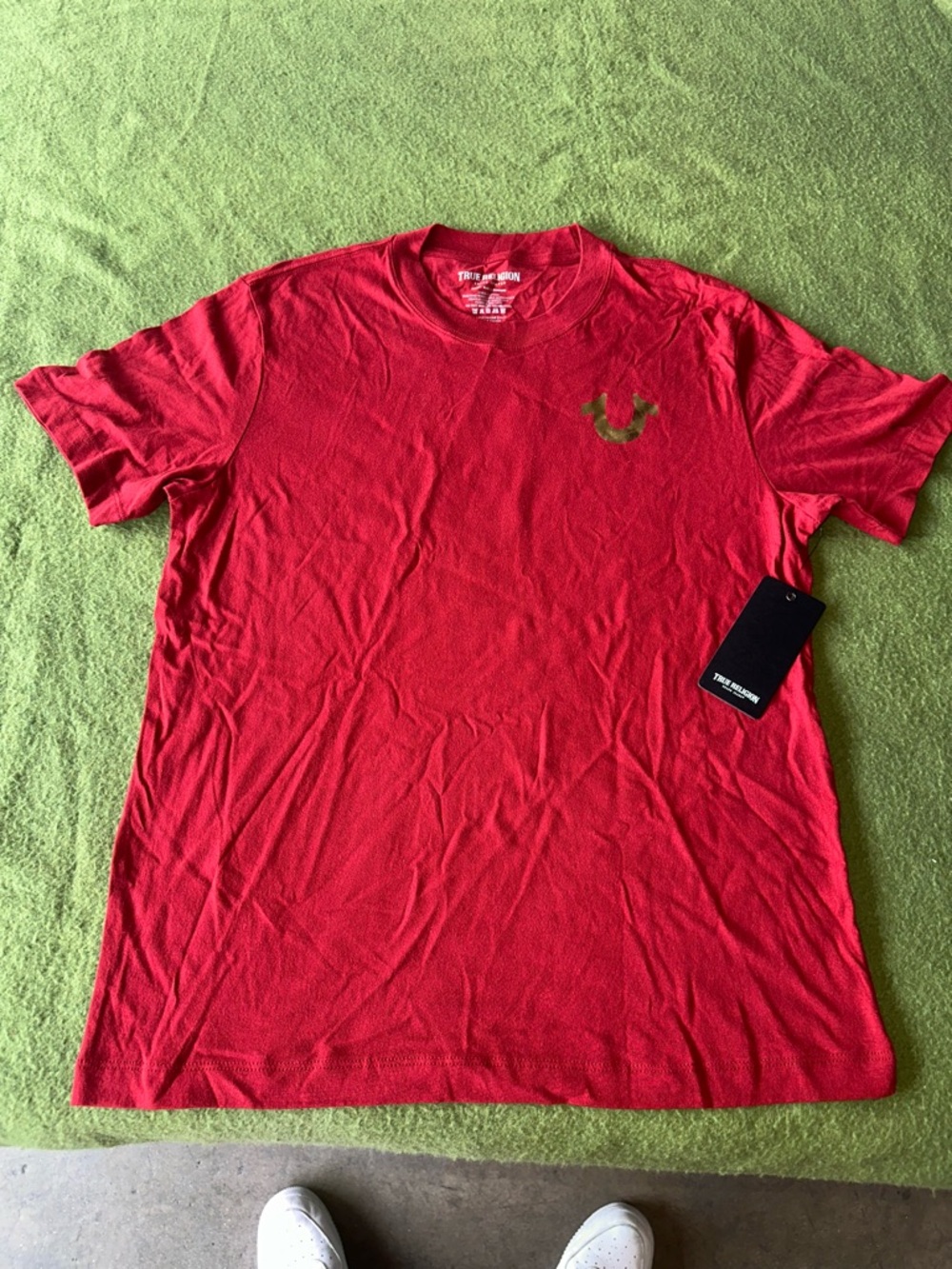 True Religion Men's Red Crewneck Tee with Gold Horseshoe Logo